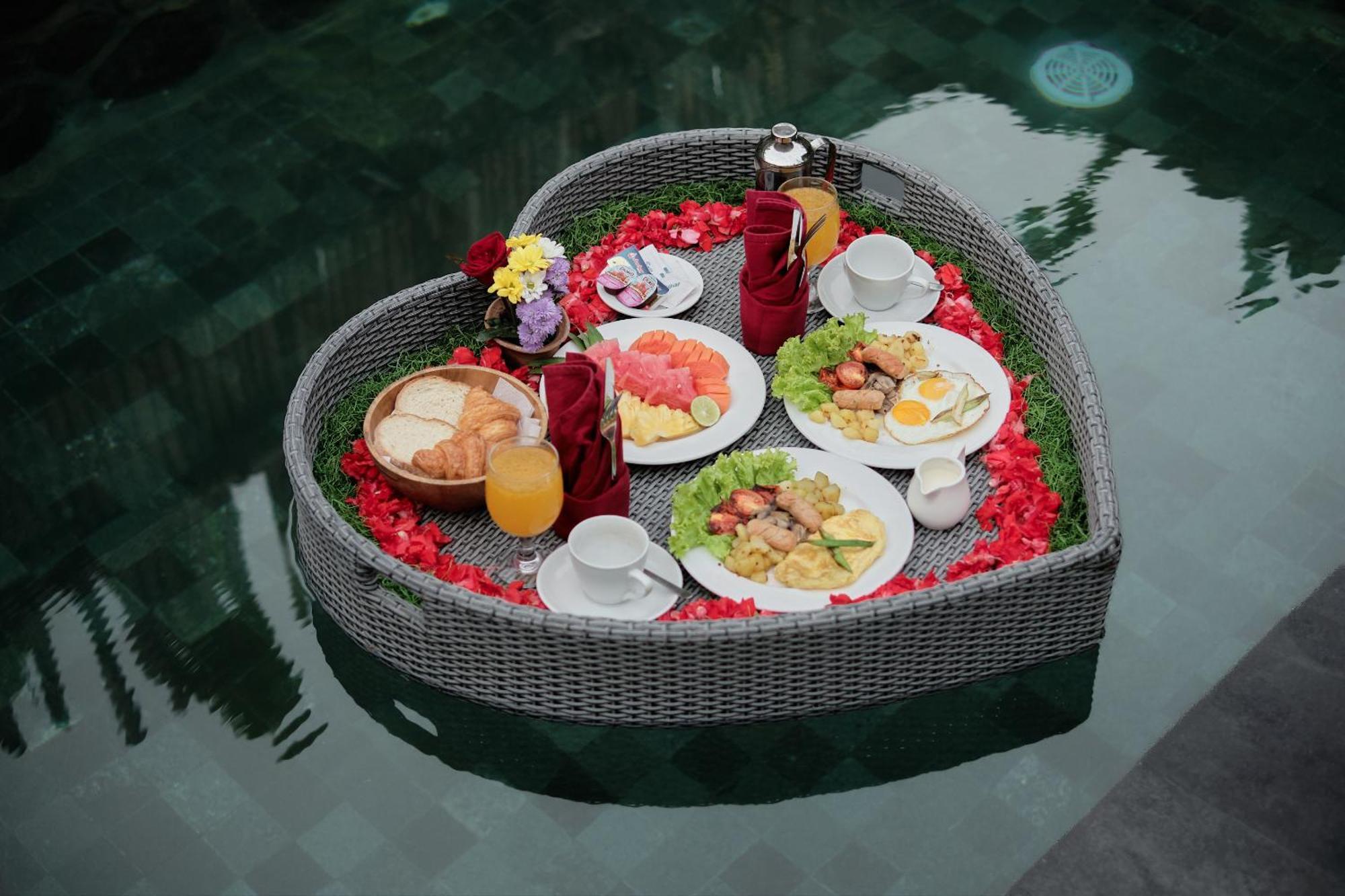 Pratiwi Ubud Villa Exterior photo