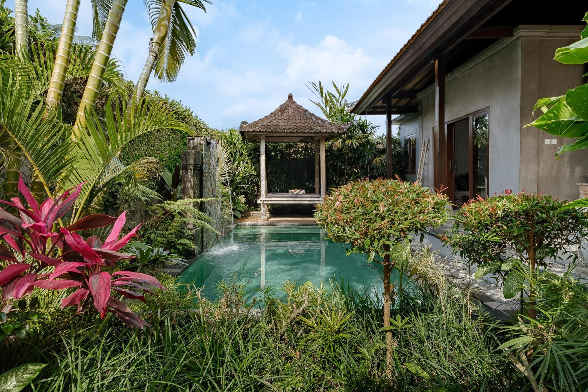 Pratiwi Ubud Villa Exterior photo