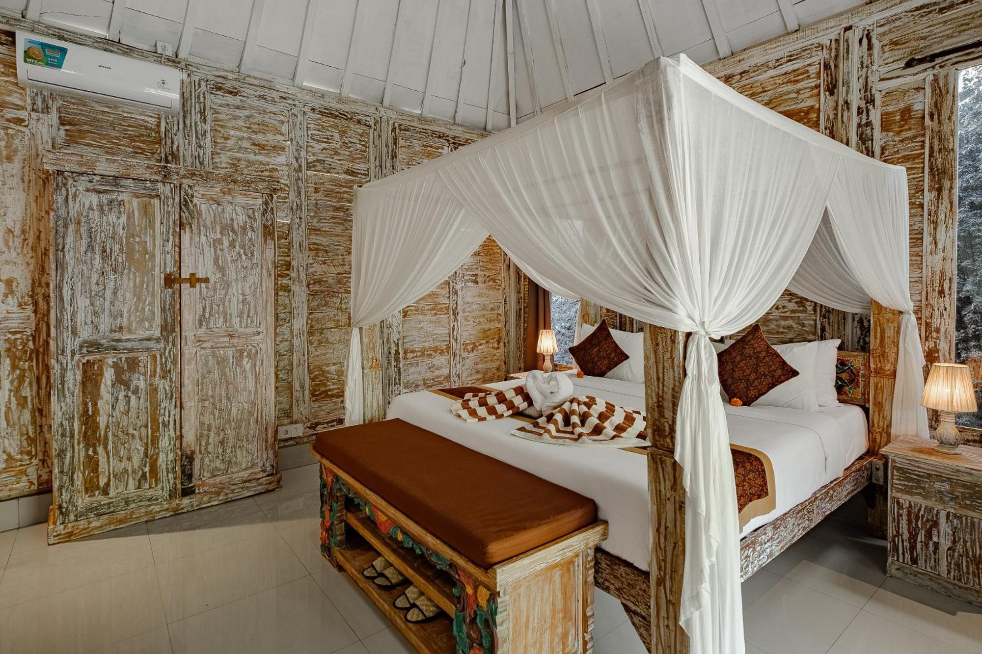 Pratiwi Ubud Villa Exterior photo