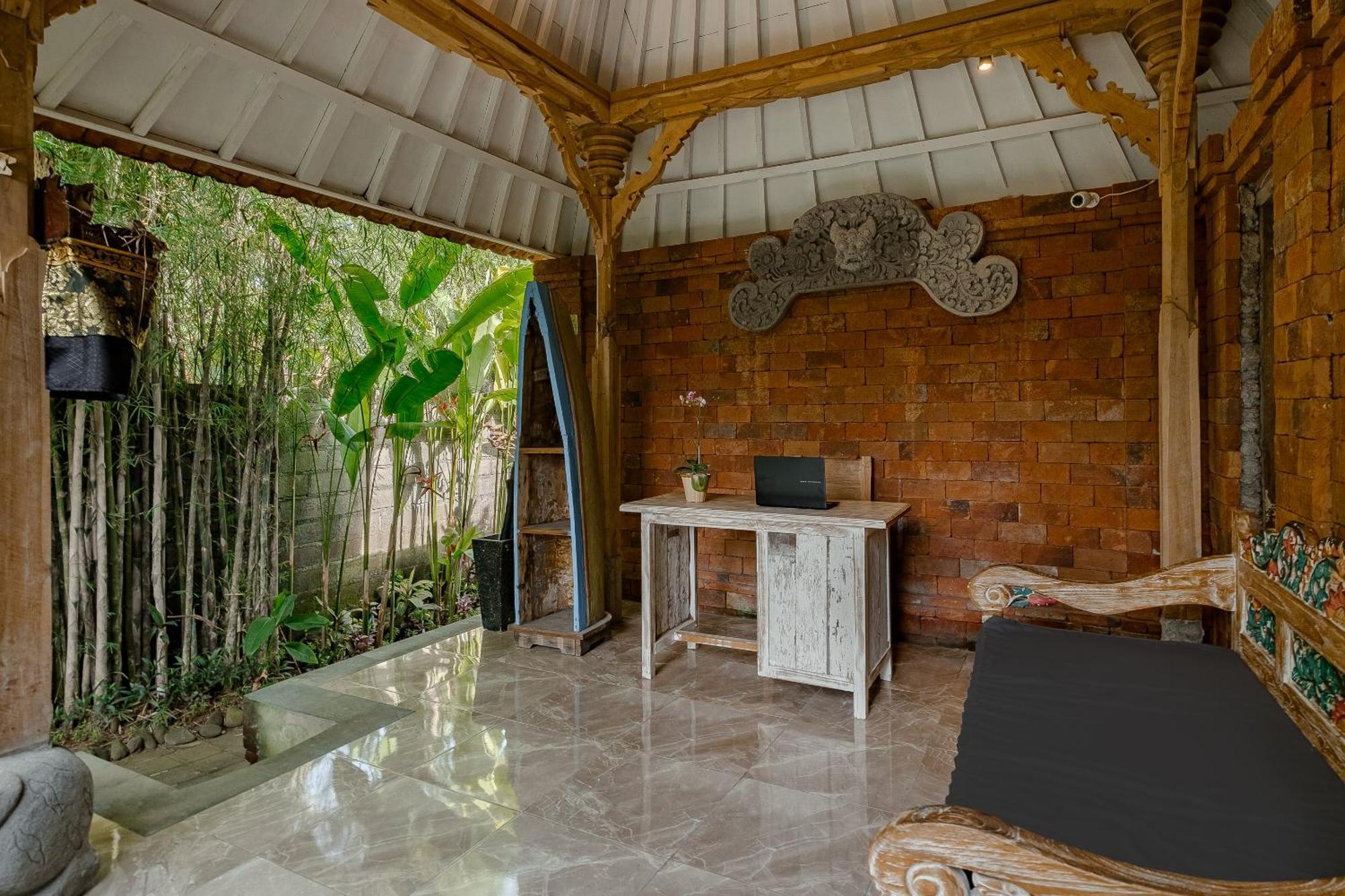 Pratiwi Ubud Villa Exterior photo