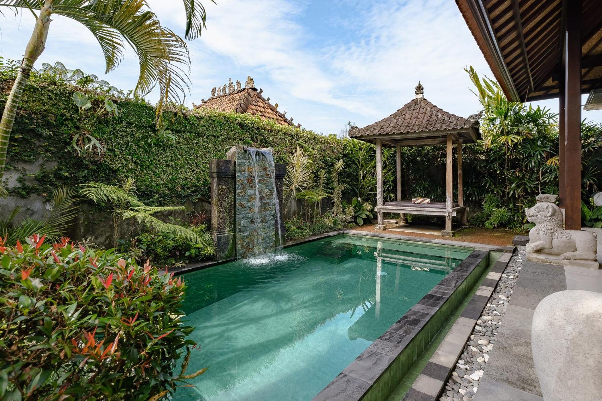 Pratiwi Ubud Villa Exterior photo